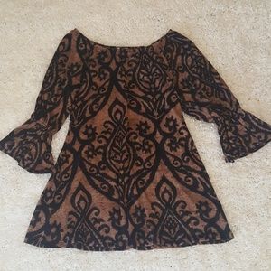 Boutique Dress with Poet Sleeves